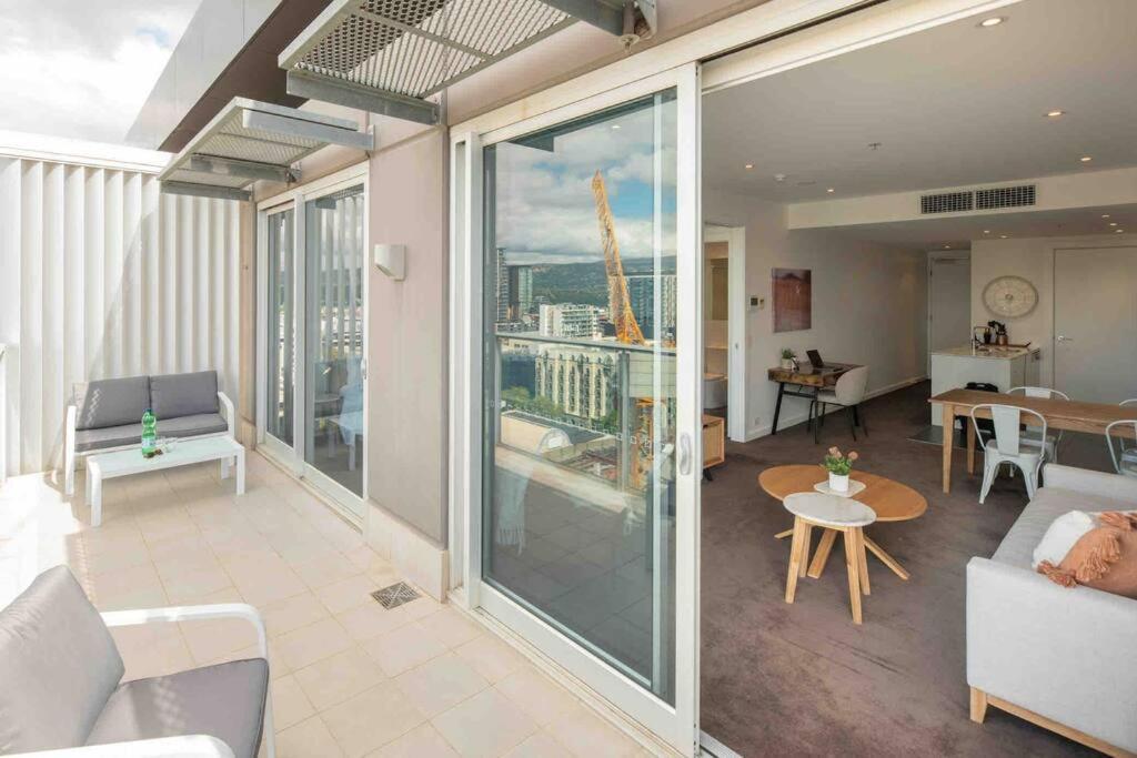City Apartment, Pool & Carpark Adelaide Exterior foto